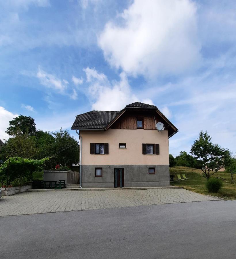 Guest House Matej & Mateja Plitvička Jezera Exterior foto